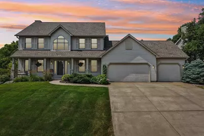8437 Ellington Way, Middleton, WI 53562 - Photo 3