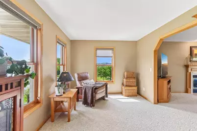 8437 Ellington Way, Middleton, WI 53562 - Photo 9
