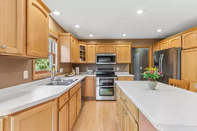 8437 Ellington Way, Middleton, WI 53562 - Photo 13
