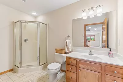 8437 Ellington Way, Middleton, WI 53562 - Photo 43