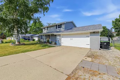 708 Mary Street, Beaver Dam, WI 53916 - Photo 3