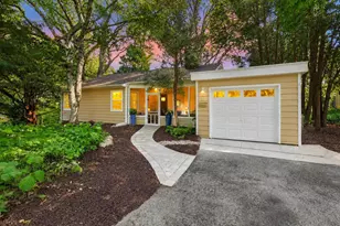 37 Hiawatha Cir, Madison, WI 53711 - Photo 1