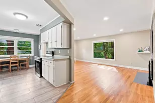 37 Hiawatha Cir, Madison, WI 53711 - Photo 19