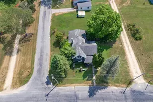 436 Park St, Wonewoc, WI 53968 - Photo 39