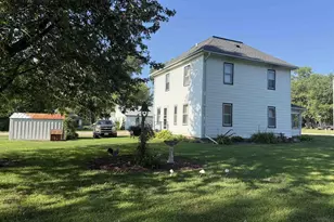 240 2nd St, Gays Mills, WI 54631 - Photo 3