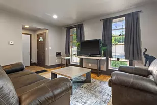 574 S Main St, Janesville, WI 53545 - Photo 7