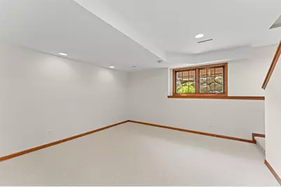 1038 N Thompson Drive, Madison, WI 53704 - Photo 11