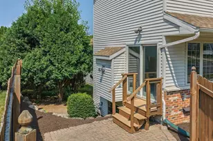 1038 N Thompson Dr, Madison, WI 53704 - Photo 37