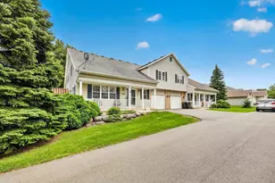 869 Chandler Ln, Sun Prairie, WI 53590 - Photo 19