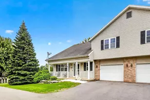 869 Chandler Ln, Sun Prairie, WI 53590 - Photo 23