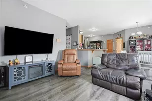 121 Metro Terrace, Madison, WI 53718 - Photo 17