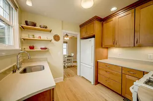 3213 Center Ave, Madison, WI 53704 - Photo 9