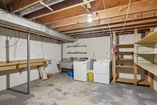 213 Minnehaha Ave, Portage, WI 53901 - Photo 37