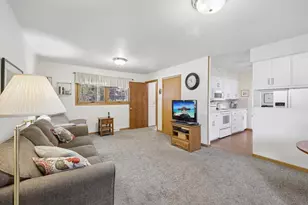 213 Minnehaha Ave, Portage, WI 53901 - Photo 3