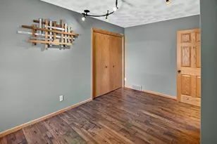 101 8th St, Waunakee, WI 53597 - Photo 35