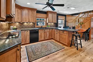 101 8th St, Waunakee, WI 53597 - Photo 9