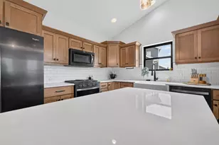 1280 Twisted Branch Way, Sun Prairie, WI 53590 - Photo 15