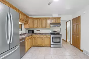 95 S Lakewood Gdns Ln, Madison, WI 53704 - Photo 11