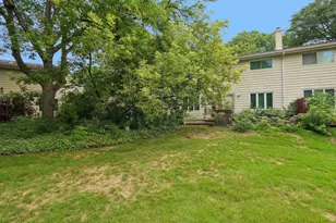 95 S Lakewood Gdns Ln, Madison, WI 53704 - Photo 35