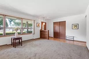 1913 Windom Way, Madison, WI 53704 - Photo 5