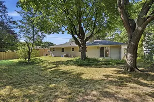 1913 Windom Way, Madison, WI 53704 - Photo 37