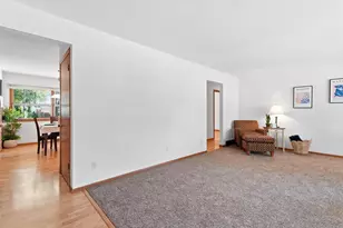 1913 Windom Way, Madison, WI 53704 - Photo 7