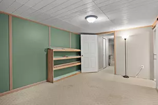809 Flora Ln, Madison, WI 53714 - Photo 31