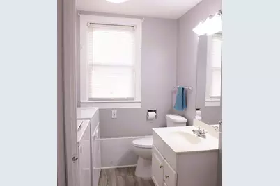812 S Locust Avenue, Freeport, IL 61032 - Photo 15