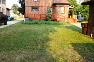 812 S Locust Ave, Freeport, IL 61032 - Photo 31