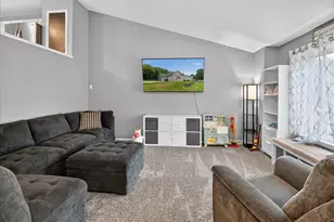 243 Parador Pl, Cottage Grove, WI 53527 - Photo 5