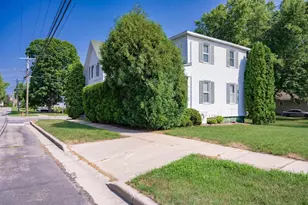 251 Maine St, Mauston, WI 53948 - Photo 3