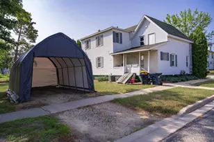 251 Maine St, Mauston, WI 53948 - Photo 27