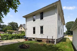 389 Rockport Rd, Janesville, WI 53548 - Photo 41