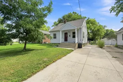 529 Gannon Avenue, Madison, WI 53714 - Photo 3