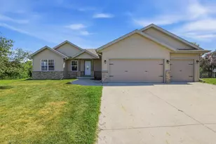 105 Honeycrisp Dr, Beaver Dam, WI 53916 - Photo 33