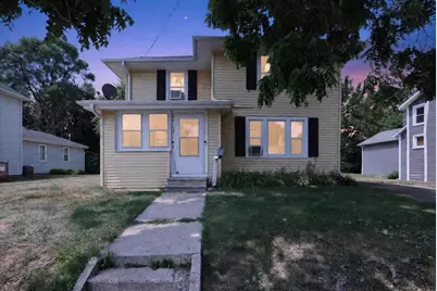 115 N Chatham Street, Janesville, WI 53548 - Photo 1