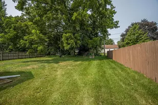 2313 15th Ave, Monroe, WI 53566 - Photo 33
