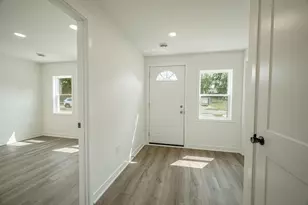2313 15th Ave, Monroe, WI 53566 - Photo 3