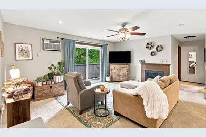 7429 Old Sauk Road #302, Madison, WI 53717 - Photo 3