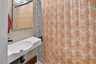 1013 Oakland Ave, Madison, WI 53711 - Photo 25