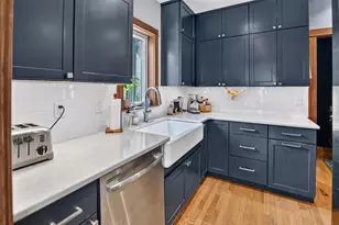 1013 Oakland Ave, Madison, WI 53711 - Photo 13