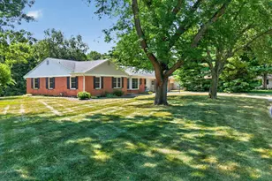 507 Apache Dr, Janesville, WI 53545 - Photo 3
