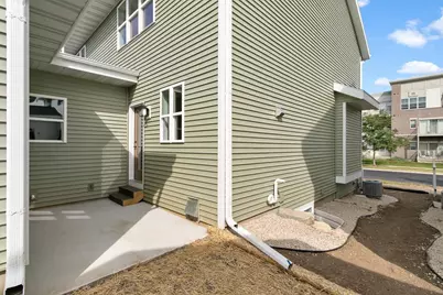 2811 Crinkle Root Drive, Fitchburg, WI 53711 - Photo 23