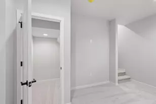 2811 Crinkle Root Dr, Fitchburg, WI 53711 - Photo 59