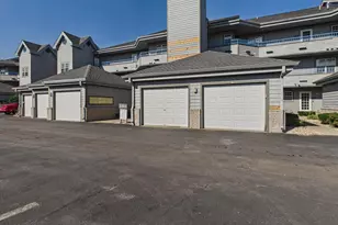 5383 Mariner's Cove Dr, Madison, WI 53704 - Photo 77