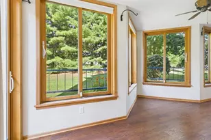 5383 Mariner's Cove Dr, Madison, WI 53704 - Photo 21