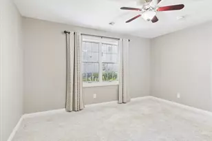 5383 Mariner's Cove Dr, Madison, WI 53704 - Photo 31
