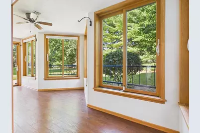 5383 Mariners Cove Drive #405, Madison, WI 53704 - Photo 23