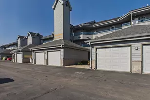 5383 Mariner's Cove Dr, Madison, WI 53704 - Photo 75