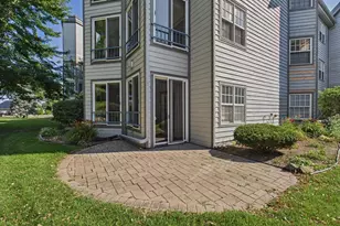 5383 Mariner's Cove Dr, Madison, WI 53704 - Photo 57
